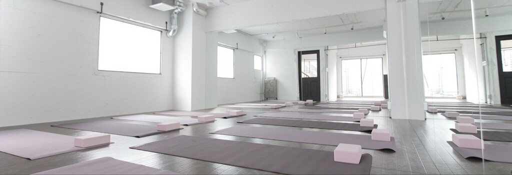 YES TOKYO STUDIO